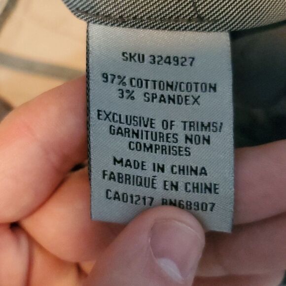 LE Chateau men's pants - Picture 5 of 8